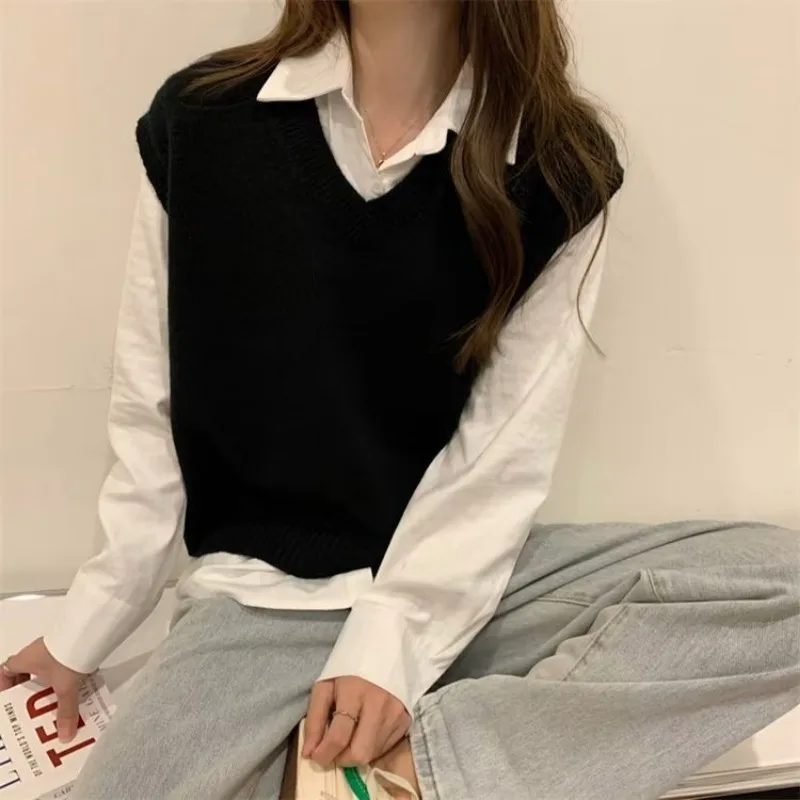 Sweater Vest Women V-neck Knitted Chic Minimalist Style All-match Korean Fashion Popular Ins Loose Fit Cozy Students Spring Y2k