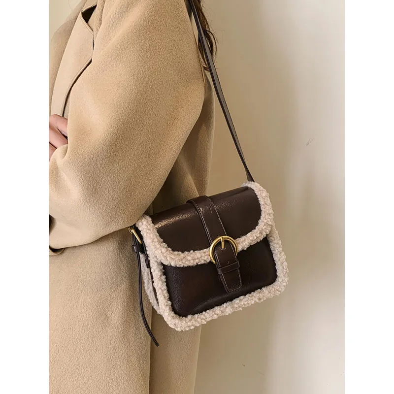 Retro Plush Crossbody Bag Fashion Korean Lamb Wool Splice Shoulder Bag Leather Texture Women Pop New High-Grade Small Square Bag