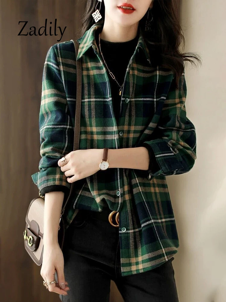 

Осень 2024, офисная женская базовая рубашка в клетку с начесом, корейский стиль, толстые рубашки на пуговицах, теплая блузка с отложным воротником, кардиган
