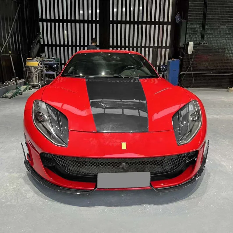 High Quality Half Dry Carbon Fiber Body Kit For Ferrari 812 Upgrade MSY Style Front Lip Rear Diffuser Spoiler Side Skirt