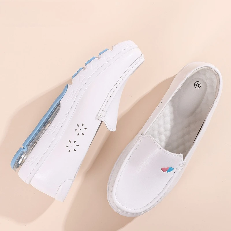 

Новая женская обувь для кормления. Удобные лоферы без шнуровки из натуральной кожи.