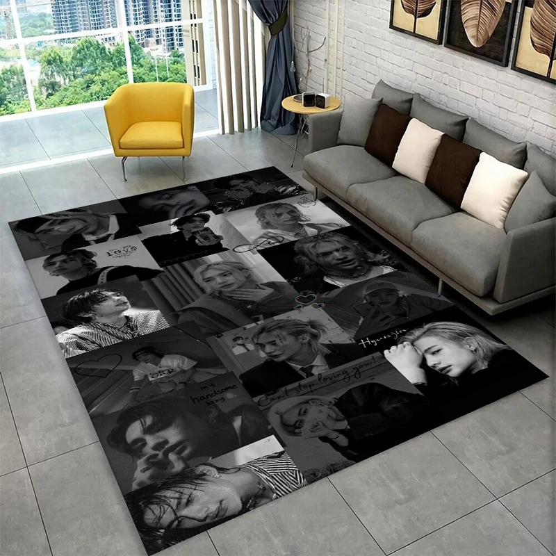 

Ковер с изображением звезды K-pop Хёнджина из Stray Kids для игровой комнаты, спальни, гостиной, дивана, домашнего декора, детский коврик, нескользящий напольный коврик