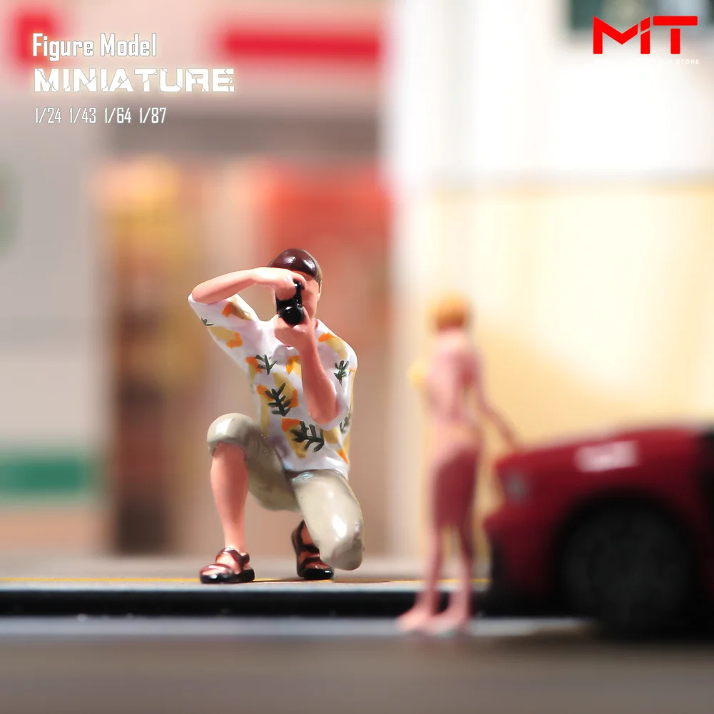 

Miniatures Figures 1/87 1/64 1/43 1/24 Male photographer Photo Taking Man 3D Print Resin Figurine Model DIY Creative Scene Props