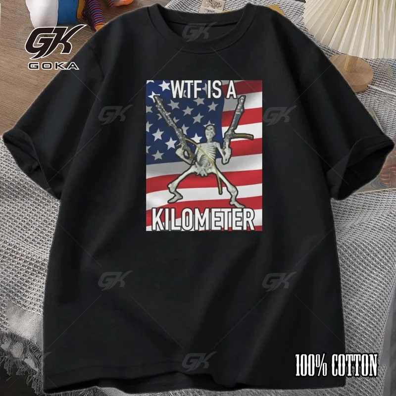 WTF هو كيلومتر مضحك الهيكل العظمي ميمي الجرافيك تي شيرت عادية القطن قصير الأكمام محاكاة ساخرة تيز الأمريكية ملابس رجالي الشارع الشهير