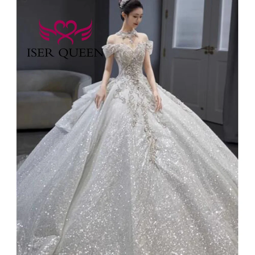 カスタマイズされた光沢のあるチュール高級ウェディングドレス 2025 新しいビーズレースアップリケネックレス品質の花嫁のドレス女性のための WX0435