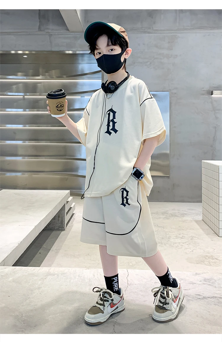 Heißer Verkauf: Sommer-Bekleidungsset für Teenager-Jungen – T-Shirt, Shorts, Kostüm-Anzug, Kinder-Mode-Streetwear-Outfit, Teenager-Kinder-Trainingsanzug mit Schriftzug – Detail 11