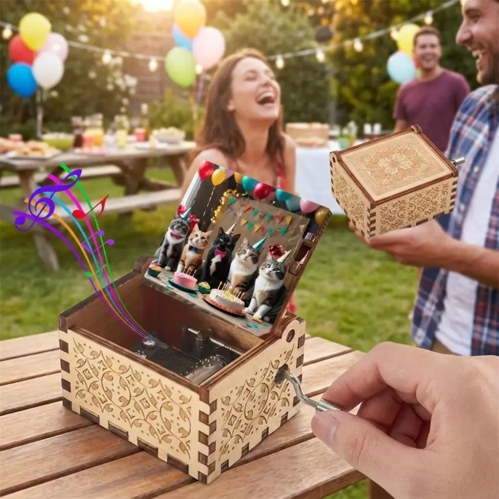 Retro Wooden Birthday Music Box Laser Engraving UV Painting Hand Crank Music Box Cartoon Cat Pattern Mechanical Spring