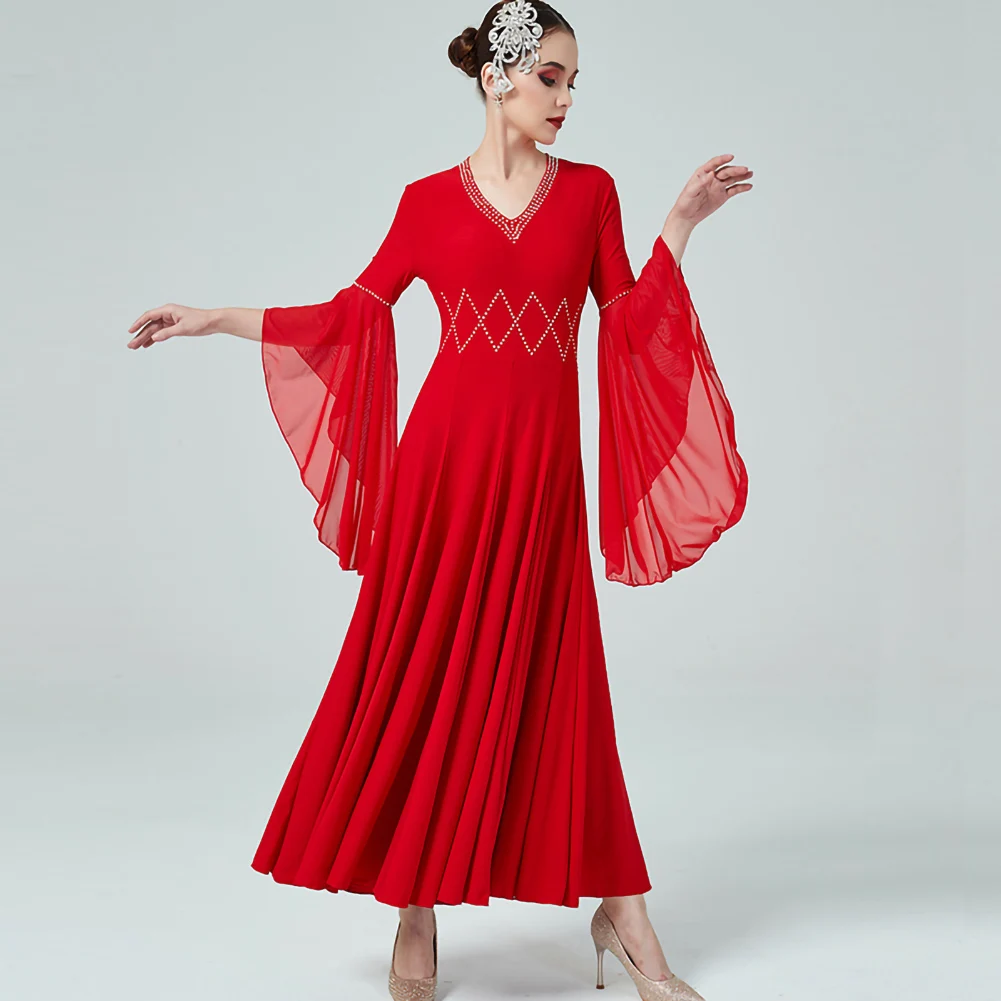 V-neck Standard Dance Competition Dress Red Rhinestones Black Flamenco Skirts Rhinestone Lotus Sleeve Woman Ballroom Dress Waltz