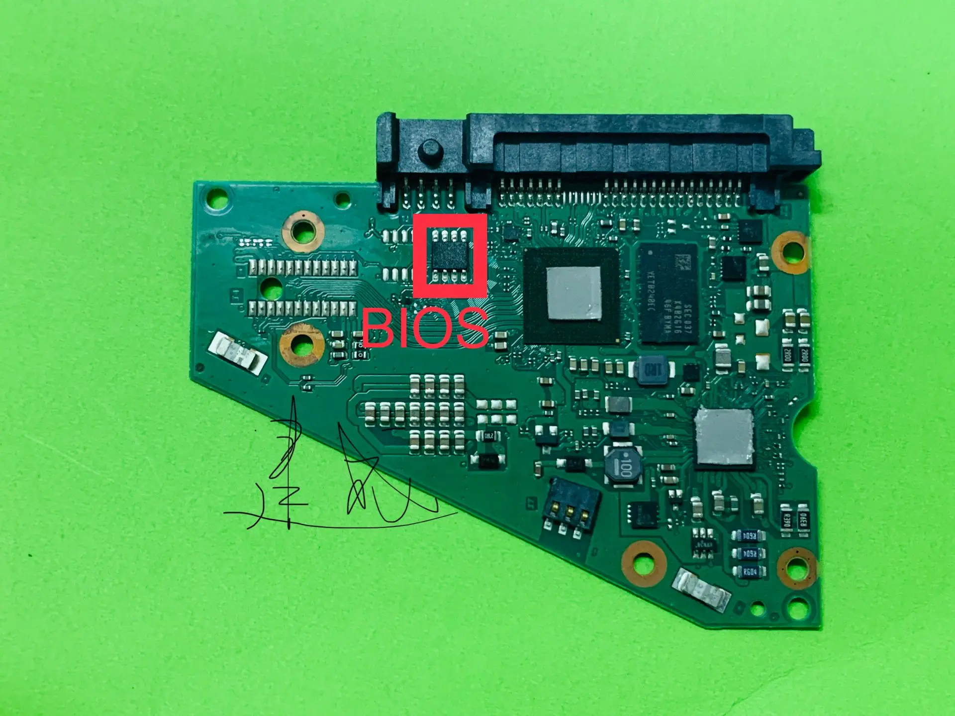 100847224 rev c / 7312G 7650 Seagate circuit board logic board