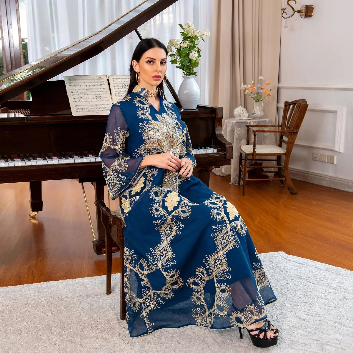 New Muslim Women Luxury Robe Beads Flower Embroidery Evening Gowns Long Sleeve V-Neck Printing Elegant Lady  Large Swing Dresses