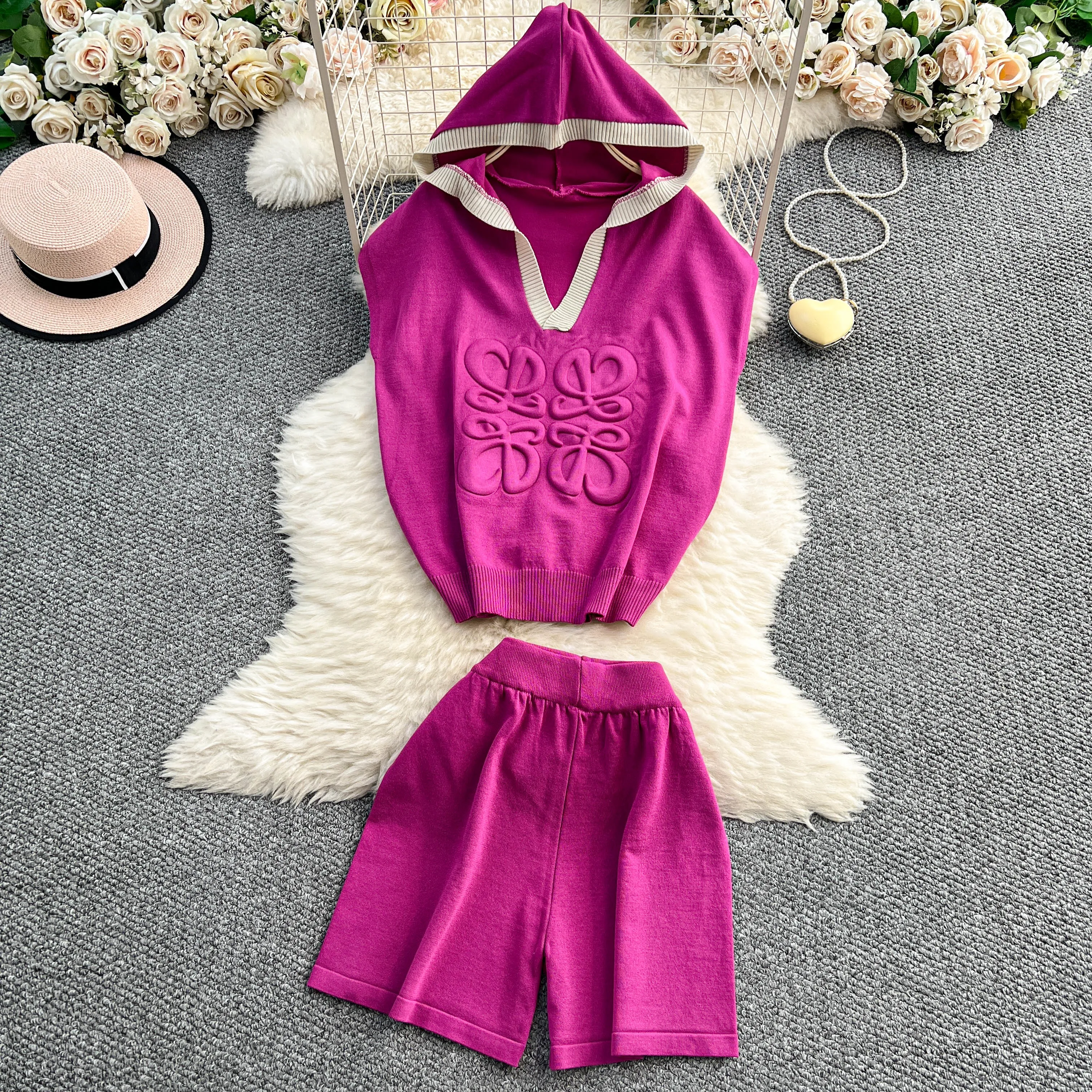 

Women Chic Ruched V-neck sweet Sexy French Fashion Knitted High Street Summer Elastic Slim Two Piece Set short sets