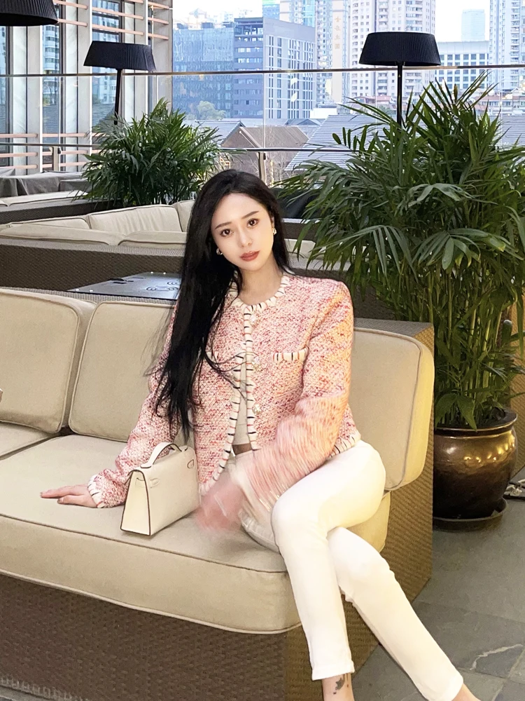 Spring New Women Slim Fit Spliced Tweed Jacket French Style Office Lady Work Outwear Coat O Neck Pockets Crystal Buttons Jacket