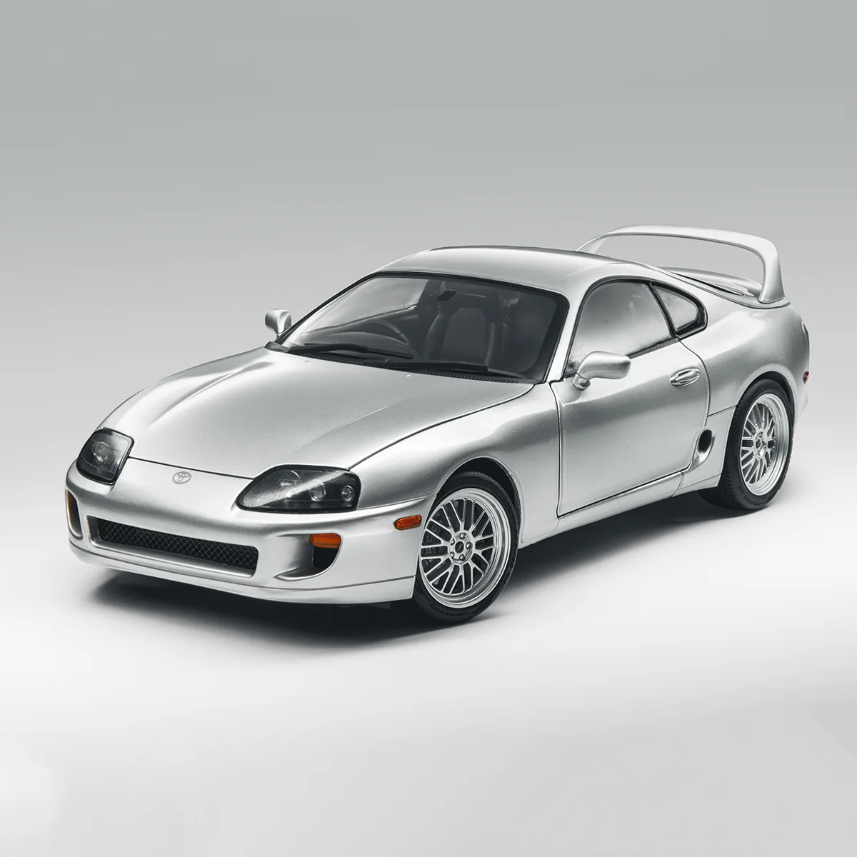 WHELART 1/18 Toyota Supra A80 Silver Full Open Diecast – Officially Licensed Collectible Model LHD/RHD Available
