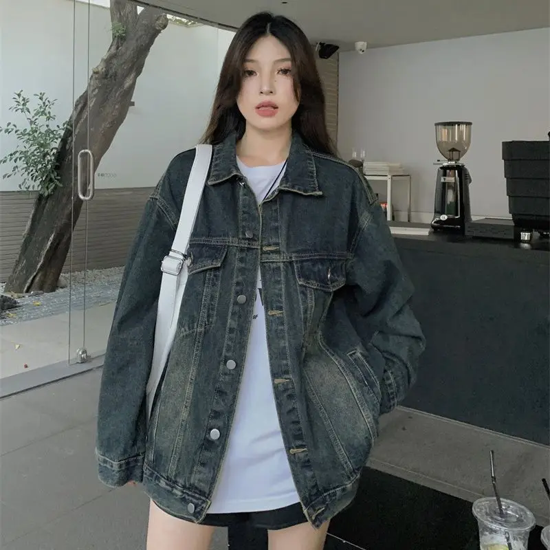 

Autumn Oversize High-quality Cotton Retro Style Simple Design Women's Denim Jacket Top Washed Worn Daily Versatile Denim Jacket