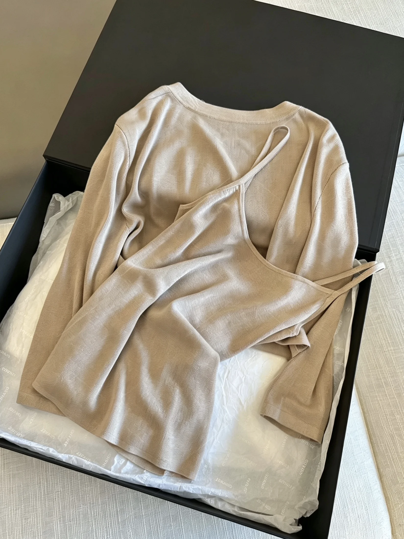 

Oxygen White Knitted Open Cardigan Vest Set Women's Cool Sensation Two-Piece Set Breathable Long Sleeve Summer Fashion