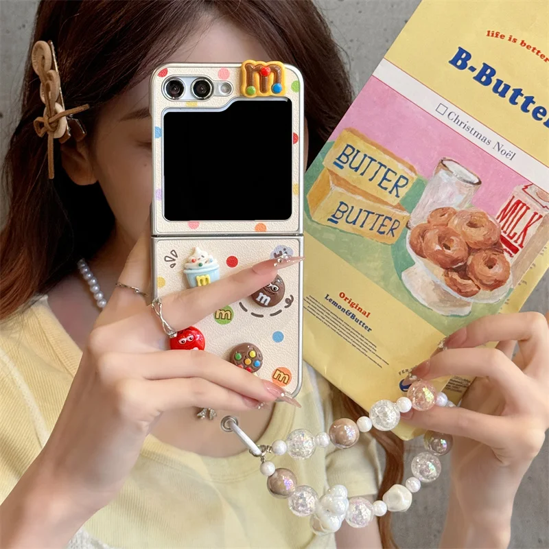 Cute 3D Cookies Phone Case For Samsung Z Flip 6 5 4 3 Cover with Chain Strap Leather Cartoon Cases For Z Flip5 Flip6 Flip4 5G