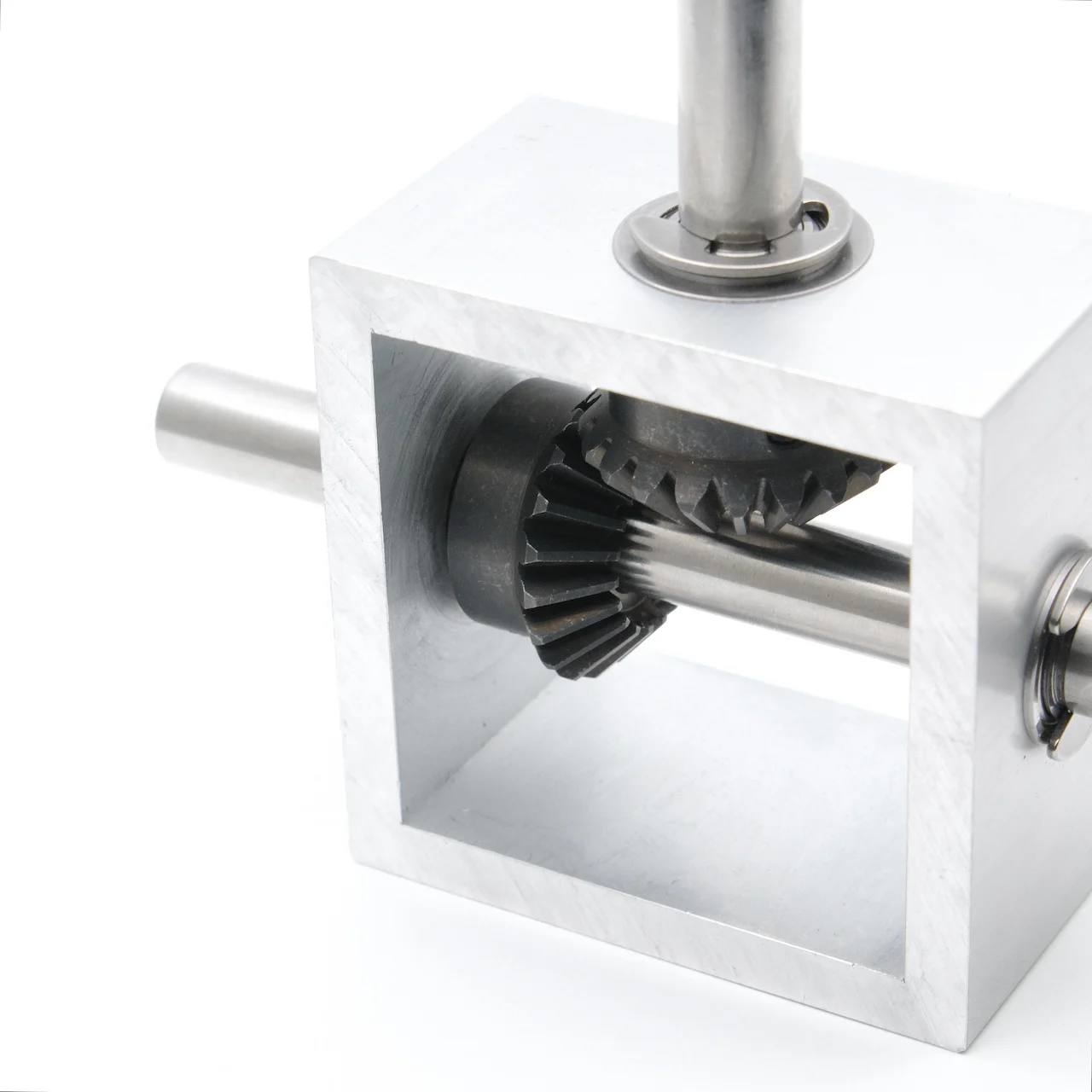 1:1 Angle Device 90° Right Angle Bevel Gear Gearbox 10MM Shaft 1.25M 20T Corner Detector Small Reversing Parts