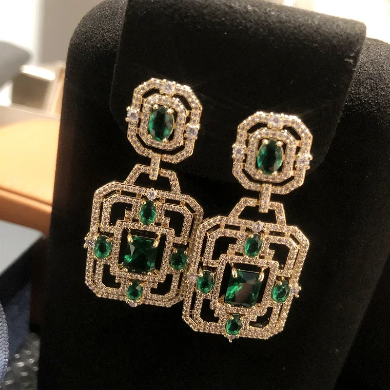 

Golden square green crystal long earrings stylish geometry pendant women vintage wedding Luxury shiny jewelry