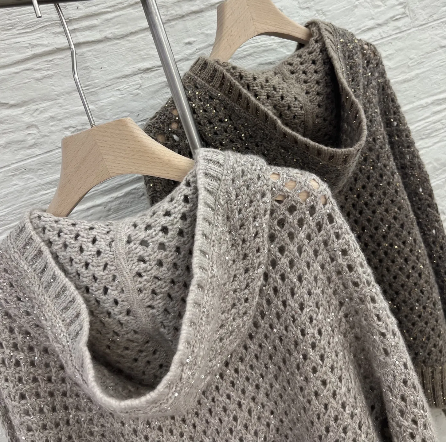 

Новый женский кашемировый вязаный кардиган с капюшоном и пайетками на молнии