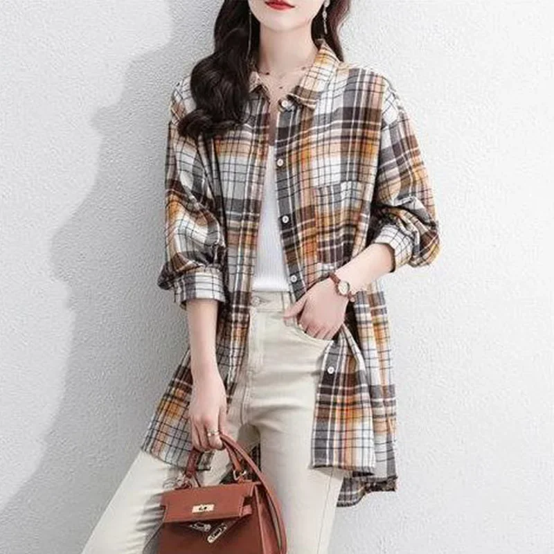 Women Clothing Loose Casual Plaid Pockets Shirts Spring Simple Fashion Vintage All-match Blouses Female Long Sleeve Tops A571