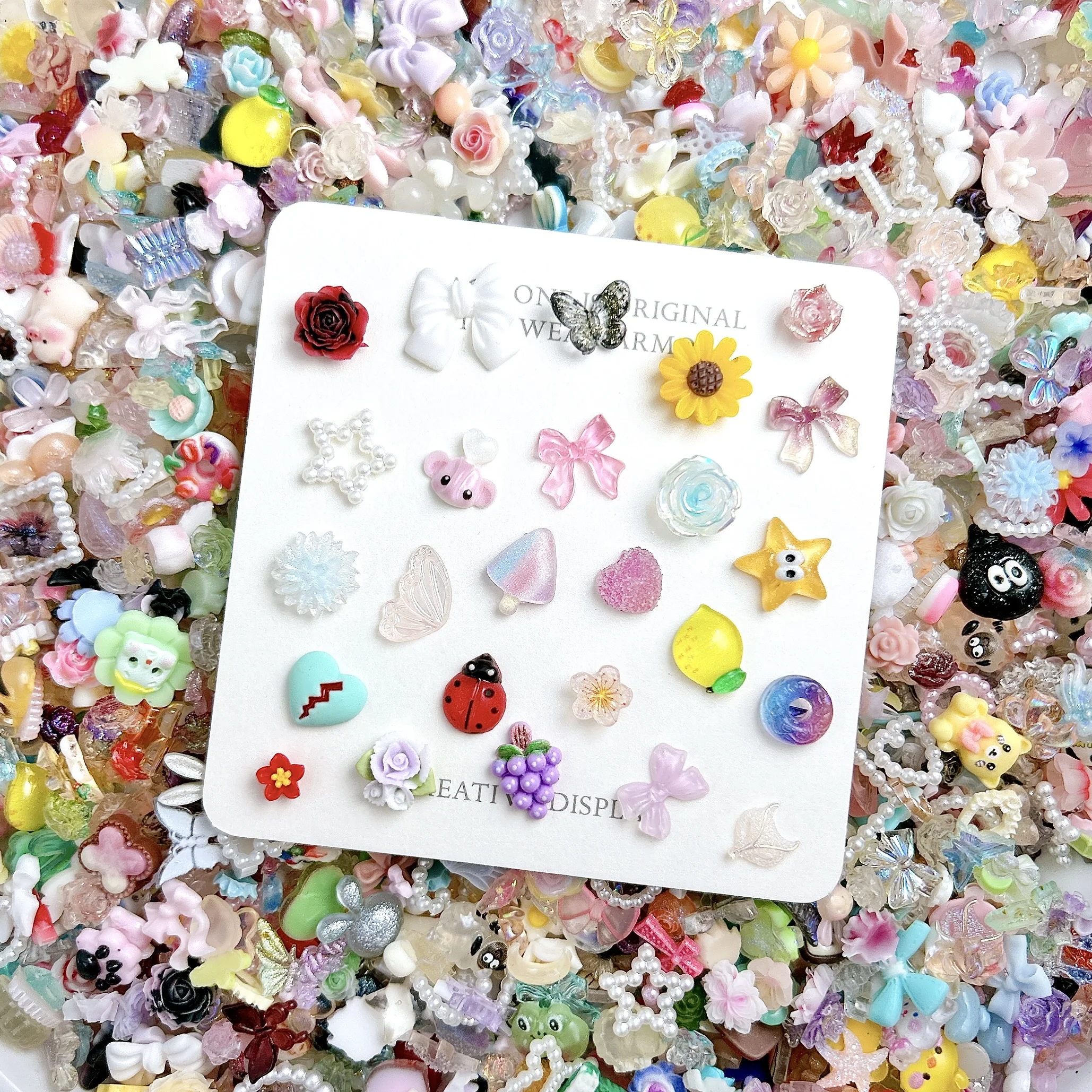 60PCS Random Blind Box Butterfly Grape Flower Resin Nail Charms Creative Moon Pig Bow Mixed Nail Art Decorations for DIY Nails