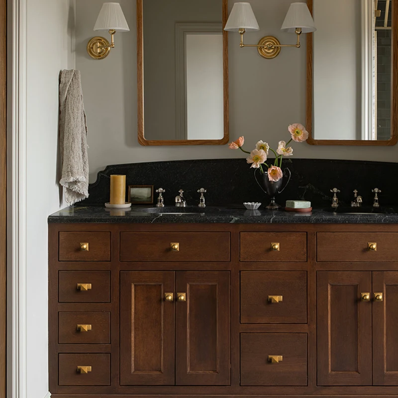 Perillas de cajones de latón antiguo de alta gama Goo-Ki con placa trasera, manija y perillas para muebles de aleación de Zinc, tiradores de armario y cocina