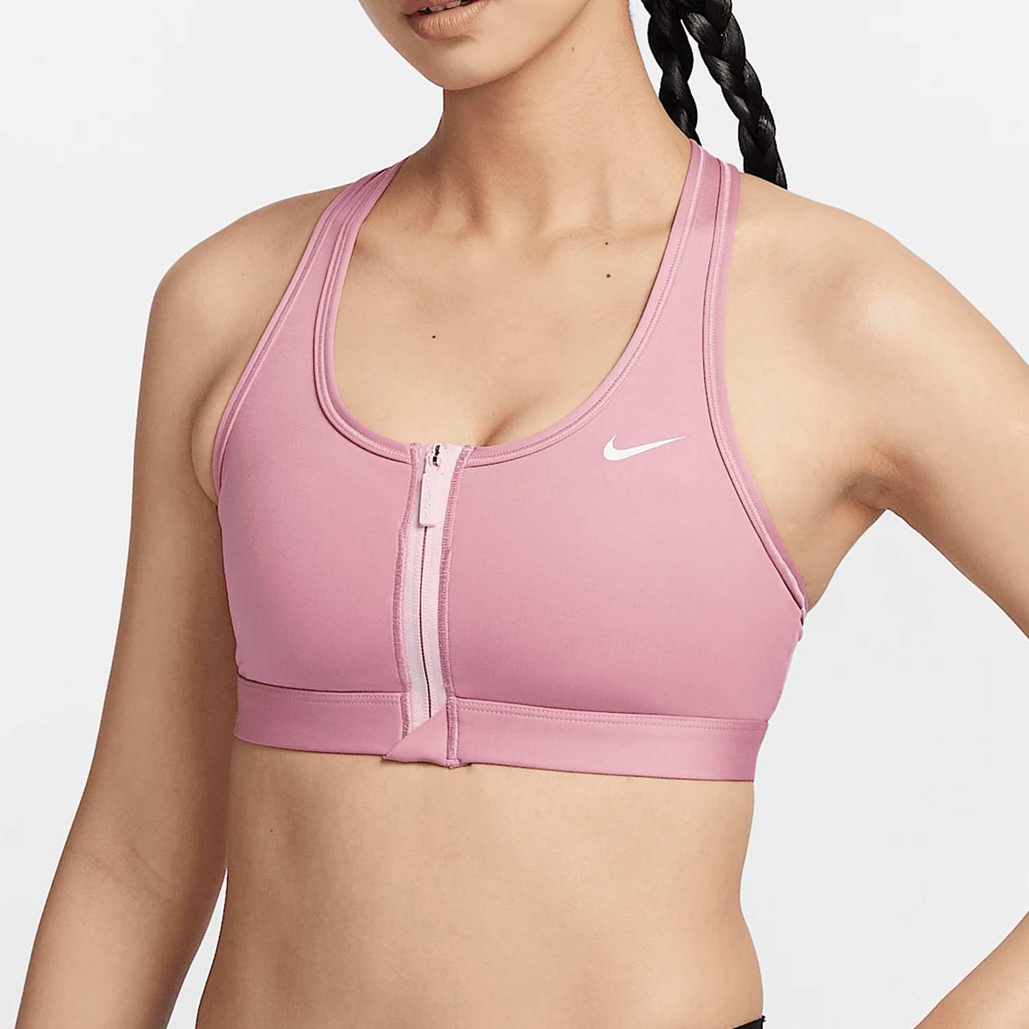 

Оригинальный женский спортивный бюстгальтер Nike Swoosh со средней поддержкой и молнией спереди FN2732-699