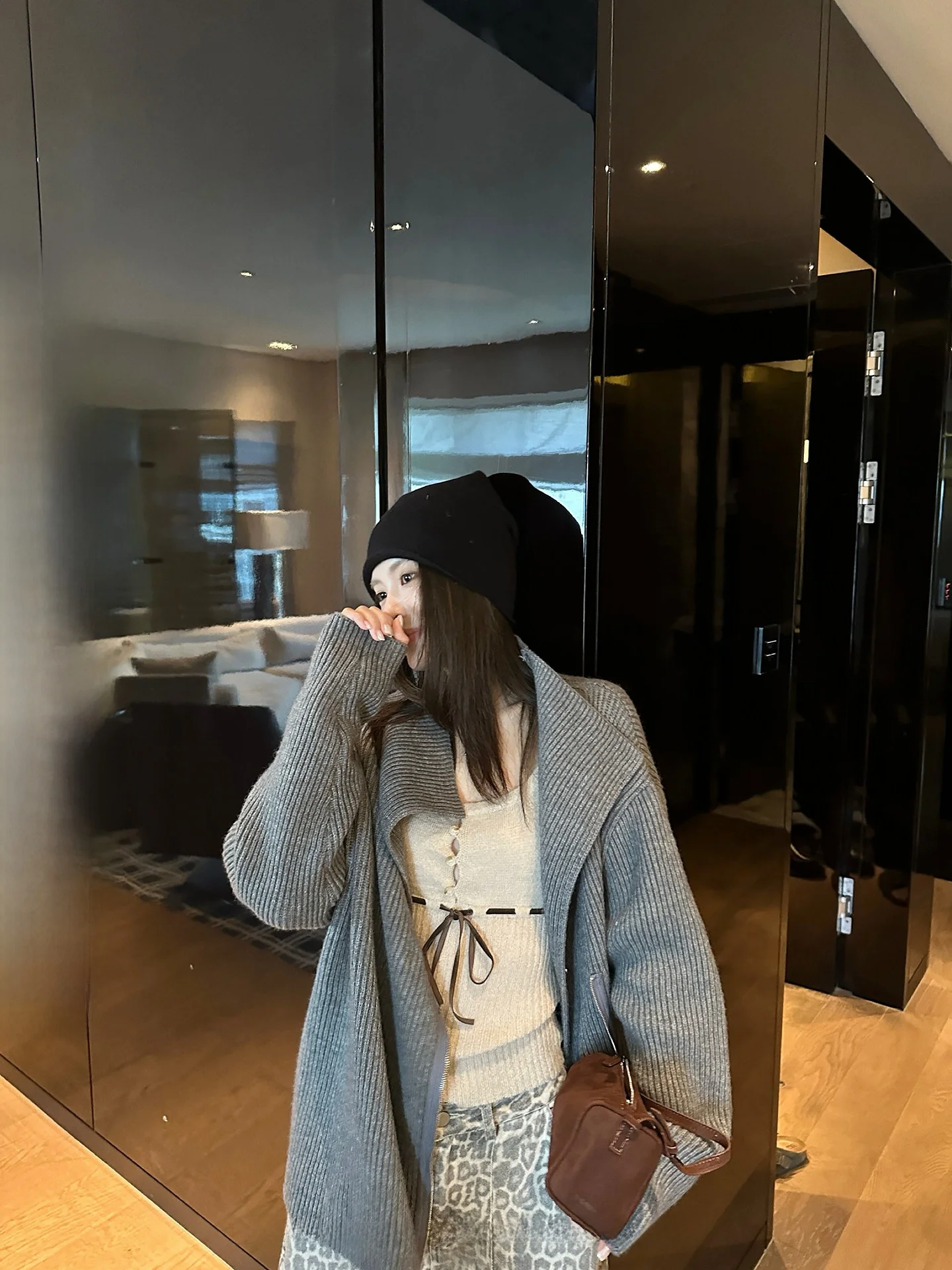 

NingSi Women's Zipper Knitted Sweater Loose Casual Style Autumn New Lazy Fashion Open Cardigan Top Outerwear Large Collar