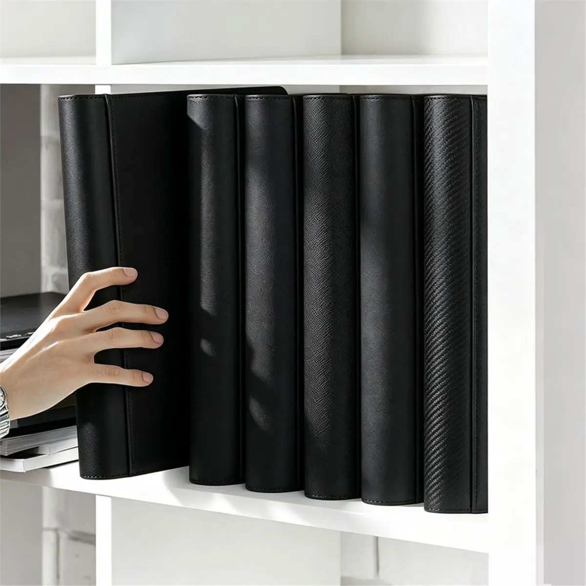 Binder,Trading Card Binder Storage Hold Up 288 Cards 9-Pocket Binder for 3