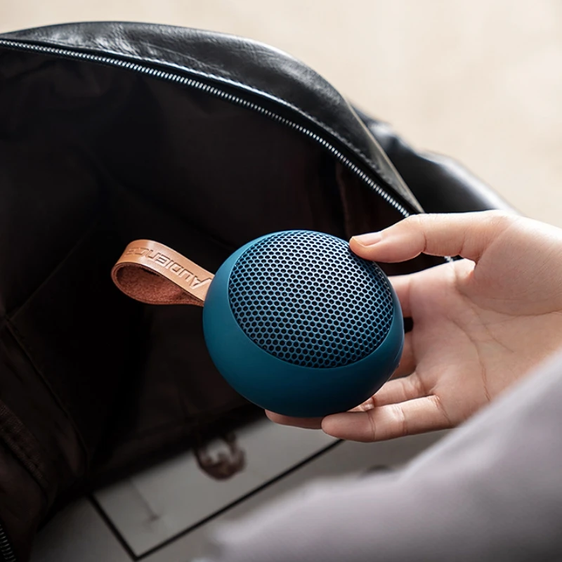 

Высококачественные водонепроницаемые Bluetooth-колонки IPX7, мини-стереокруглые беспроводные портативные аудиоколонки Bluetooth V5.2 для спорта