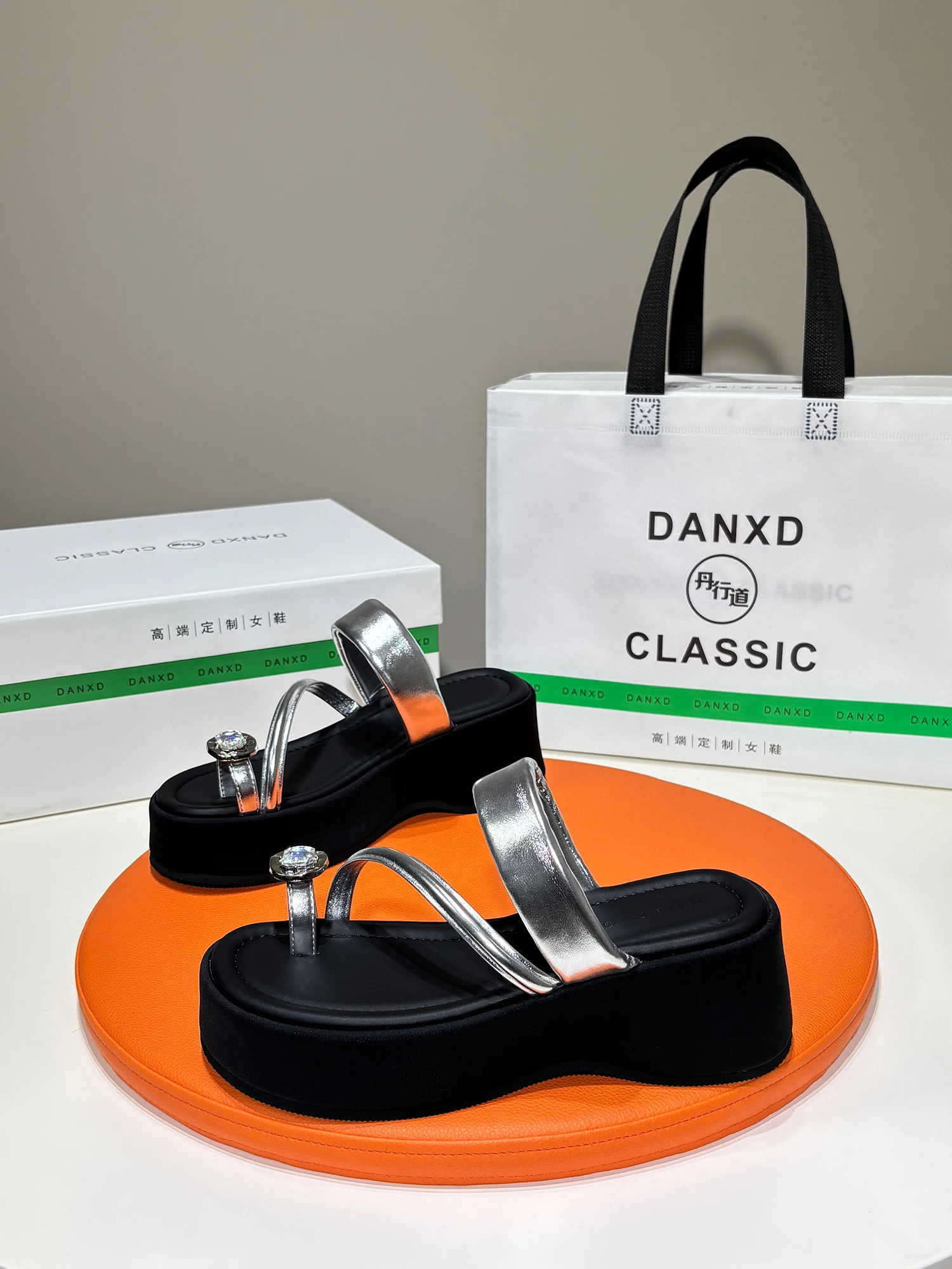 sandali-donna-dan-xing-dao-con-tacco-spesso-leggero-infradito-estive-antiscivolo-con-diamanti-per-esterni