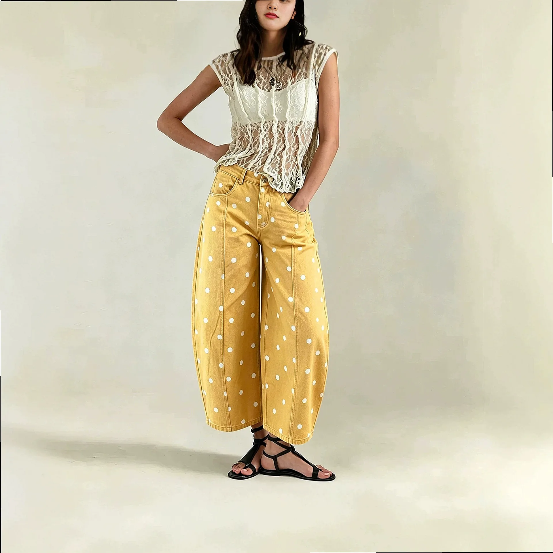 Polka Dot Women's Loose Curved Casual Jeans, Mid-Waist Cropped Jeans with Polka Dots