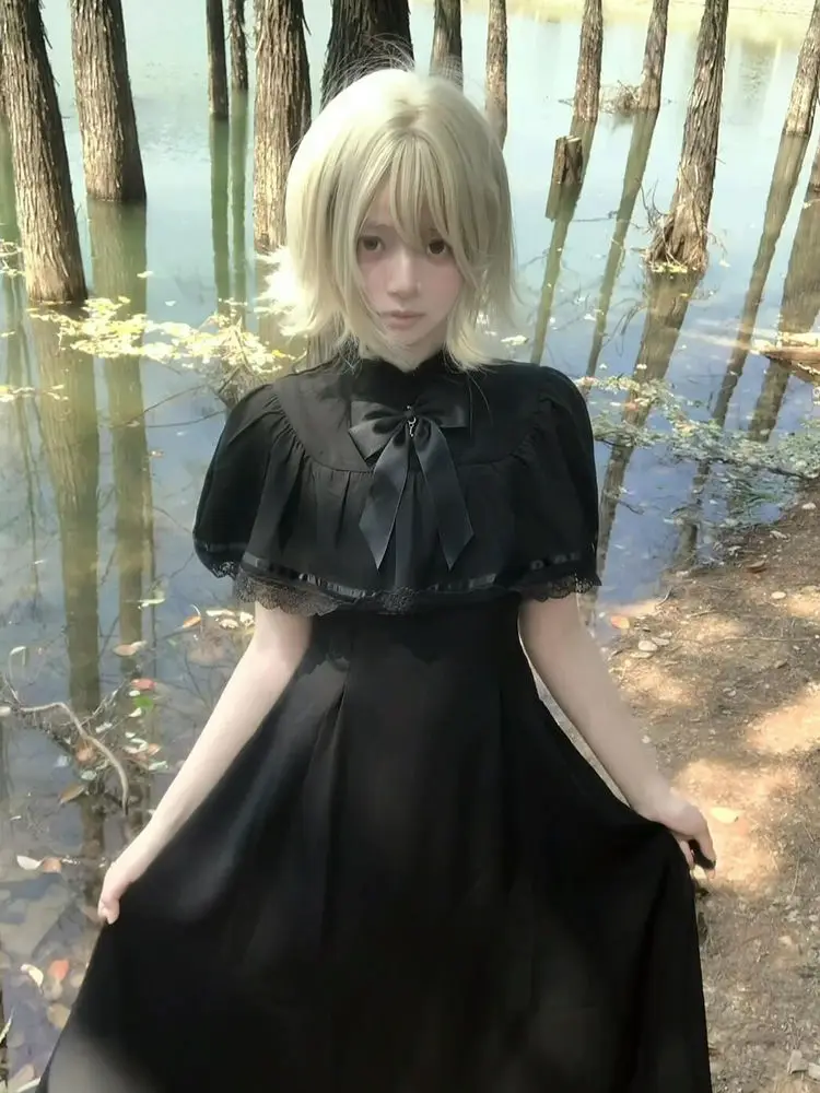 2025 여름 슬림 레이스 드레스 여성 하이 스트리트 빈티지 보우 얇은 블랙 드레스 여성 패션 디자인 새로운 솔리드 의상