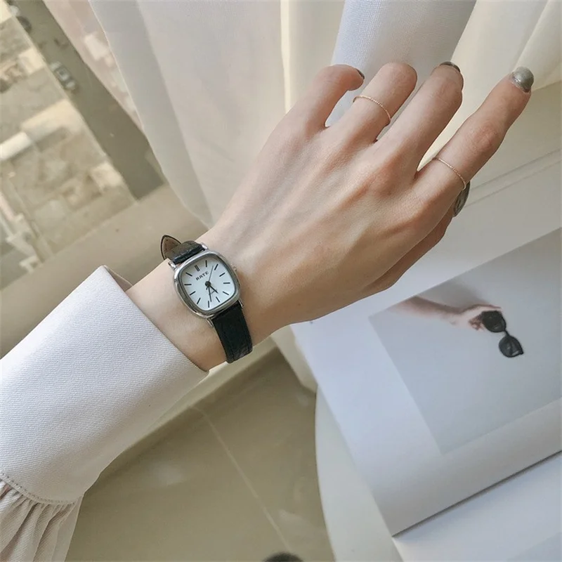 Stylish compact Ladies Belt Watch Quartz fashion Watch