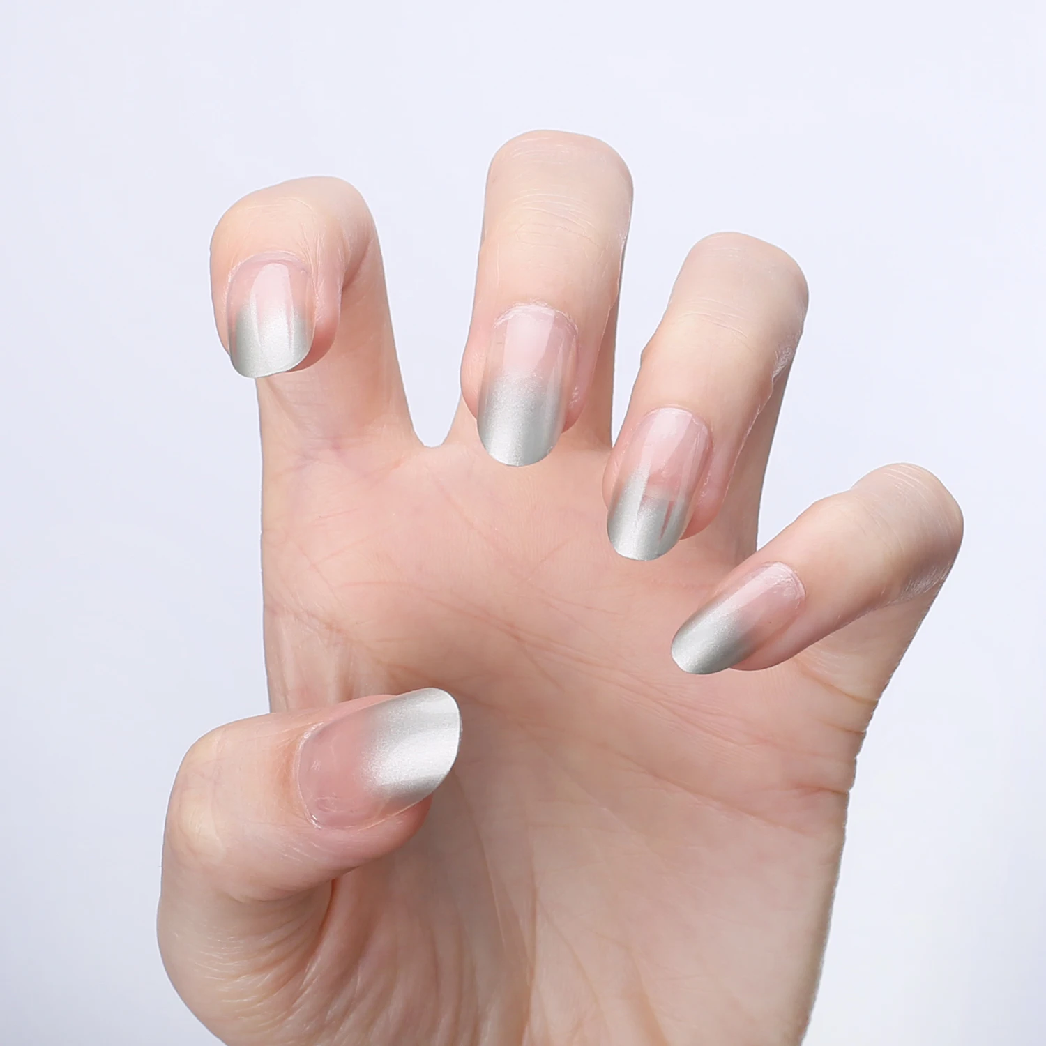 Oval Nails Silver Ombre Fake Nails Short new Clear Ombre round Faux ongles Acrylic nails Natural Girl ,Ladies decoration