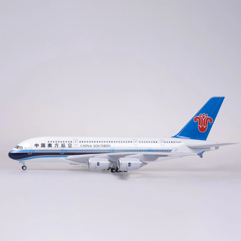 1/160 Scale 45.5cm Airplane Model A380 China Southern Airline Aircraft Toy Diecast Plastic Resin Plane Toys Collection Display