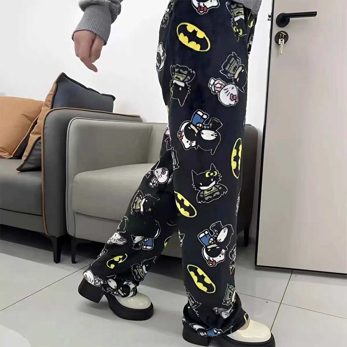 

New Sanrio Y2K Autumn Hello Kitty Batman Pajama Pants Cartoon Hip Hop Ladies Warm Casual Flannel Cute Pants Plush Style Clothing