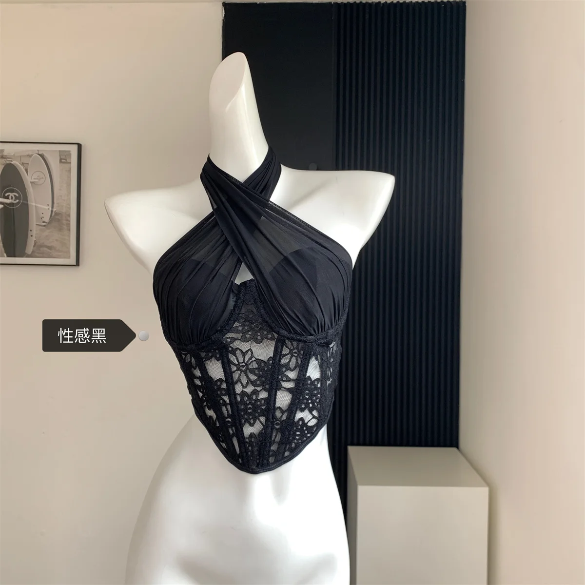 Design Sense Fish Bone Lace Cross Perspective Strap Nightclub High Street Spicy Girl Sexy Black White 90S Sexy Tank Top Bra