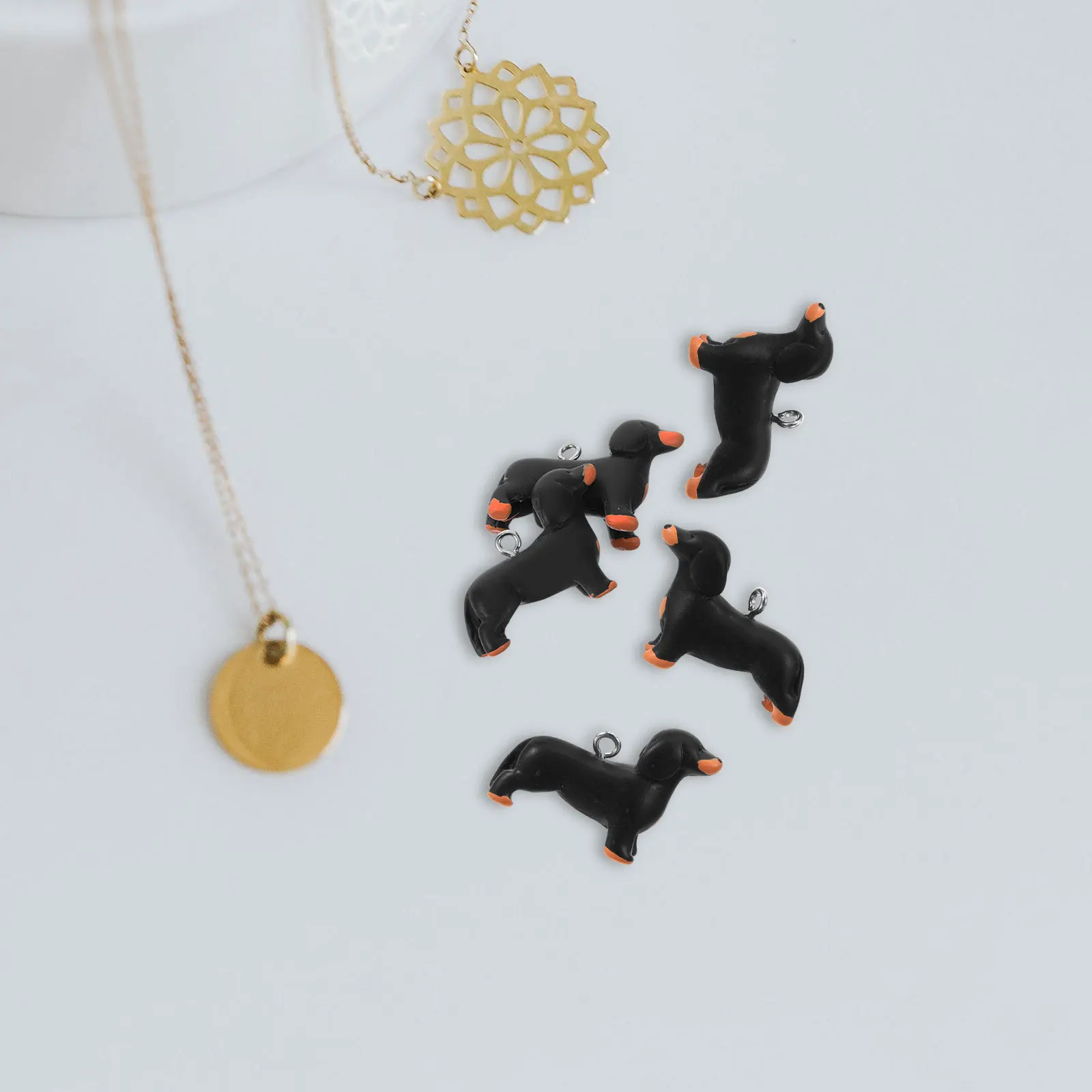 

10Pcs Resin Dog Pendants Lovely Mini Puppy Charms Necklace Earrings DIY Jewelry Making Craft Decorations Dog Charms