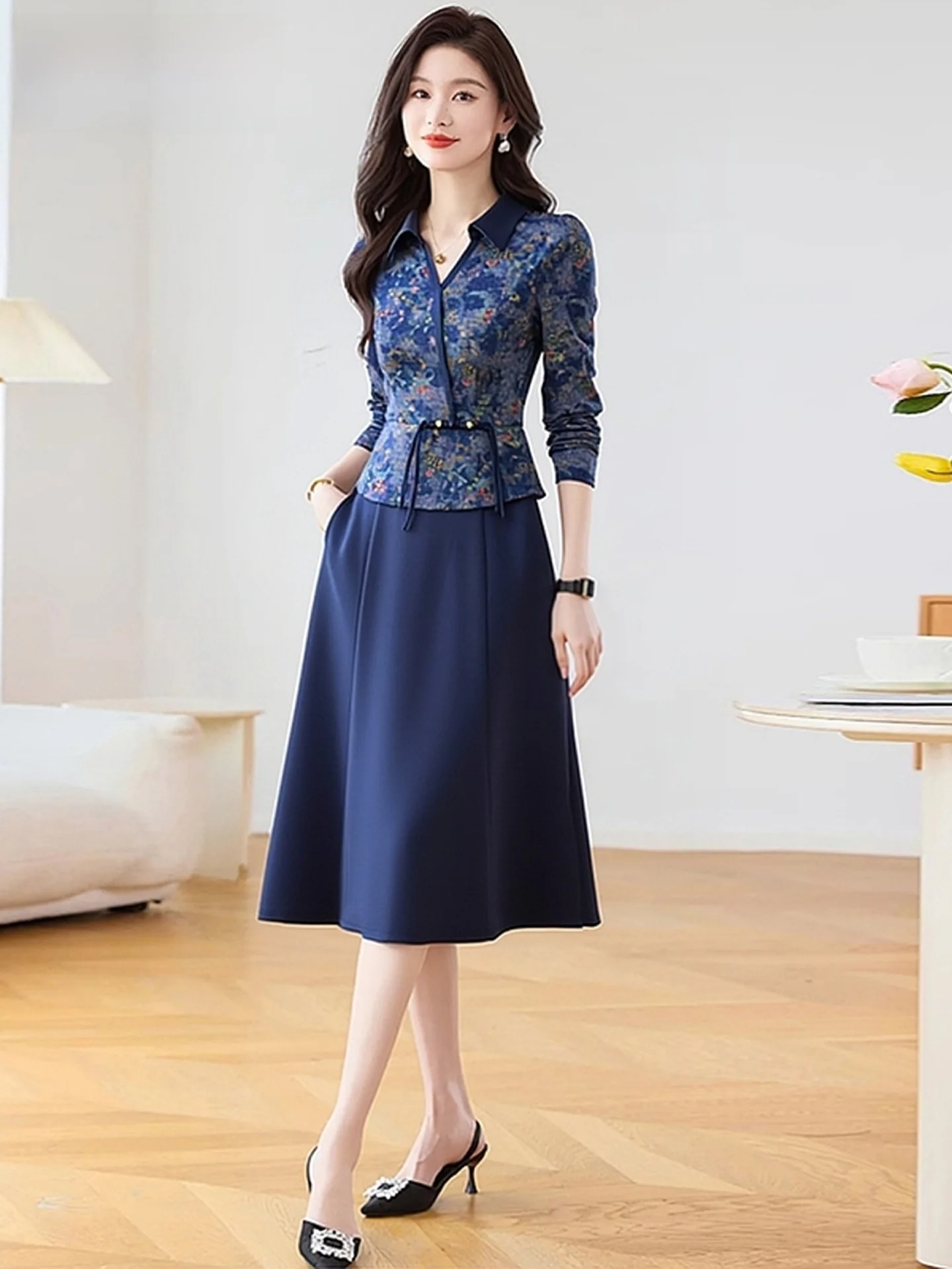 

Элегантное платье с длинными рукавами, имитирующее комплект из двух предметов, для свадеб и важных мероприятий, подходит для матерей и пожилых женщин.