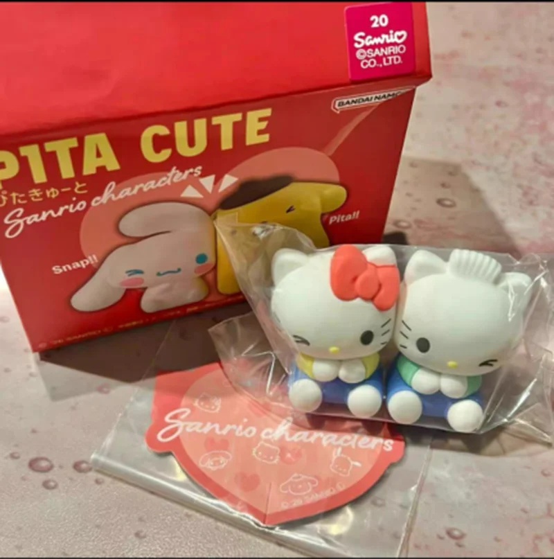 [prevendita]-autentiche-adesive-magnetiche-della-serie-pita-cute-di-bandai-sanrio-melofy-kuromi-pochacco-hangyodon-kitty-e-daniel-oggetti-da-collezione
