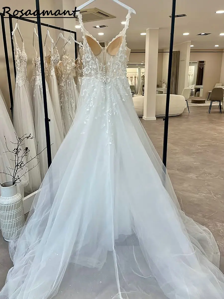 أحدث الوهم 3D الأزهار الدانتيل ألف خط فساتين الزفاف السباغيتي الأشرطة أكمام أثواب الزفاف البلد