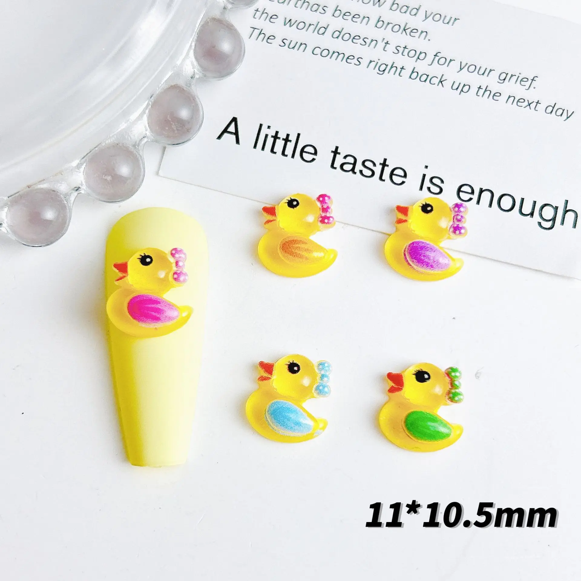 Kawaii Cartoon Bow Duck Nail Art, Jóias Encantos, 3D Flatback, Resina Ovo Unhas, Acessórios de Decoração, Prego Fornecimento Peças, 20Pcs