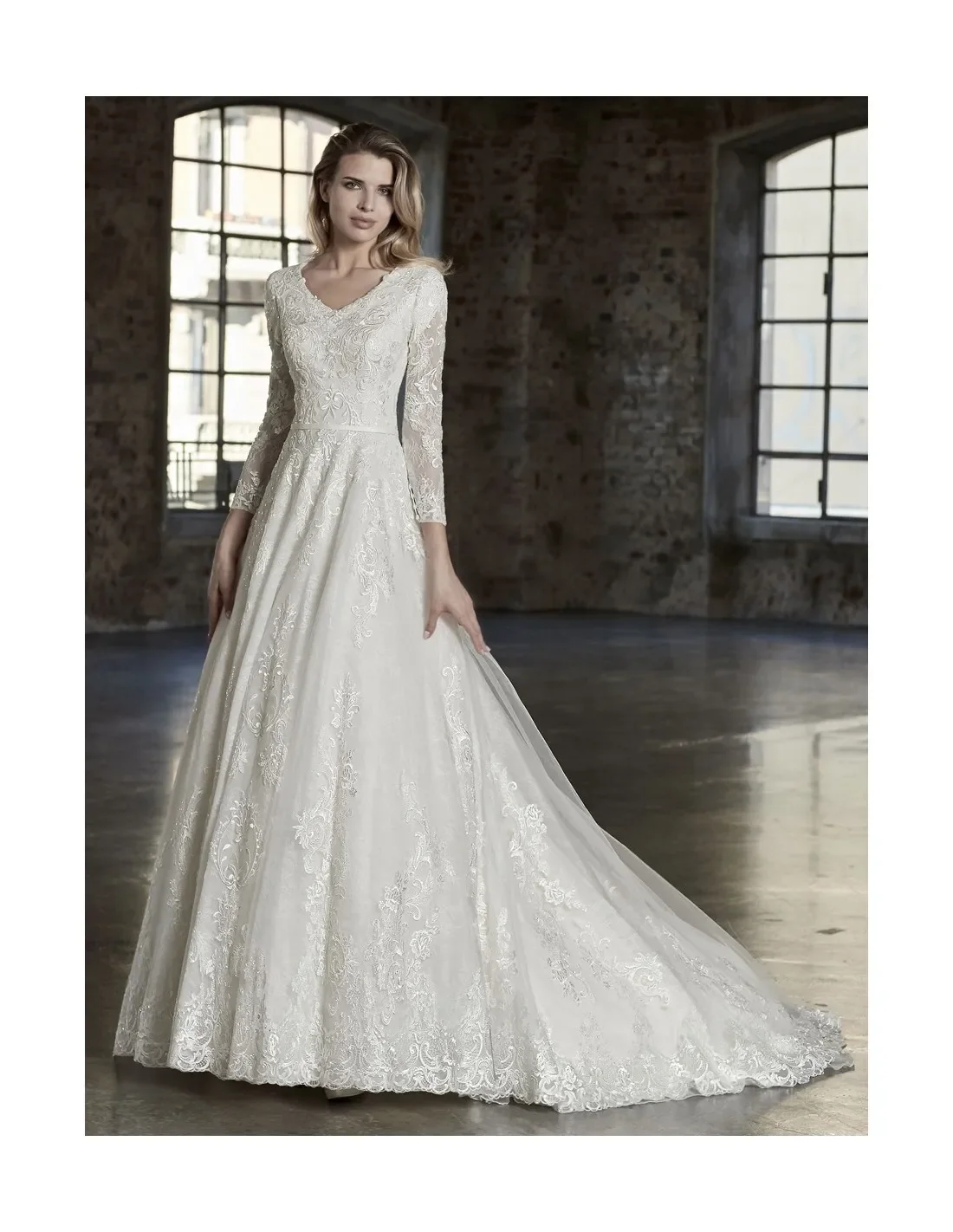 

New A-line Long Lace Modest Wedding Dresses V Neck Illusion Sleeves Buttons Back Religious Bridal Gowns Custom Made