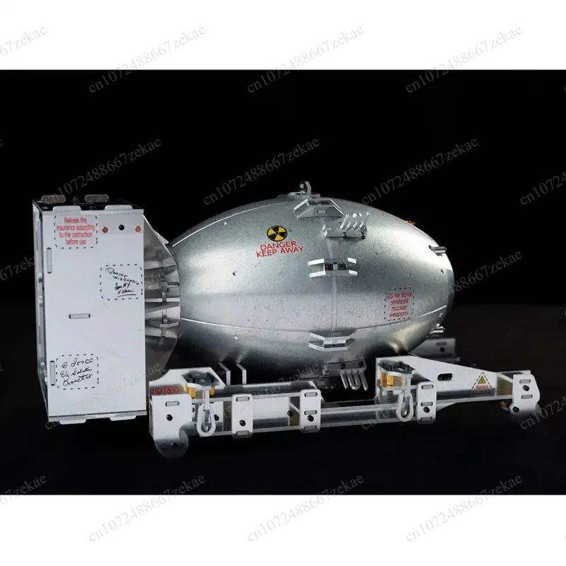 1/12 WWII U.S. Fat Man Atomic  3D Metal Puzzle DIY Assembly Military Historical Model Kit