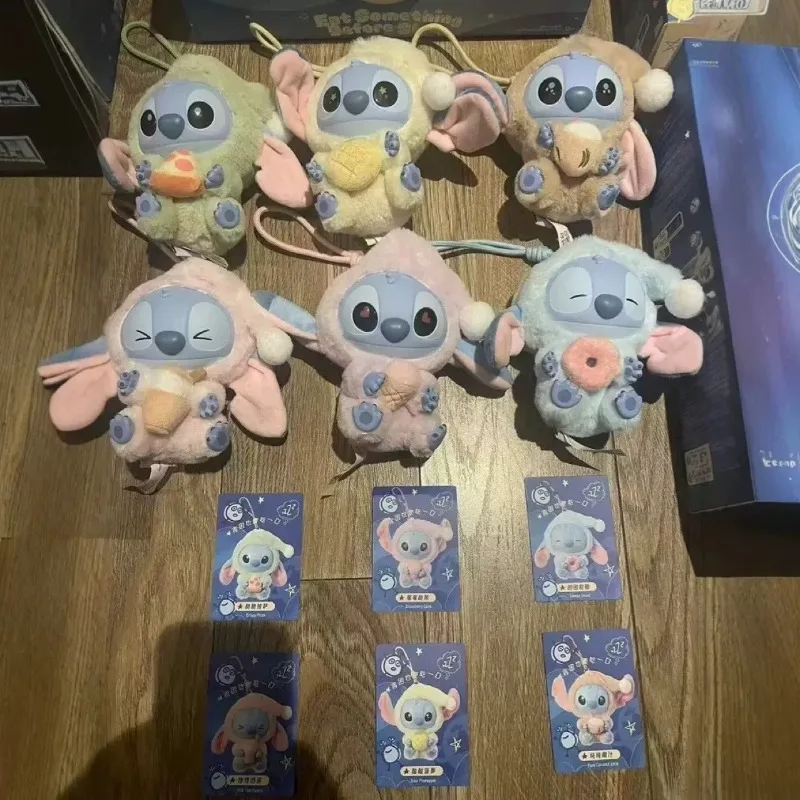 Shi Diqi, un nuevo producto, comerá una caja ciega de recién colección de adornos de muñecos de peluche de vinilo.