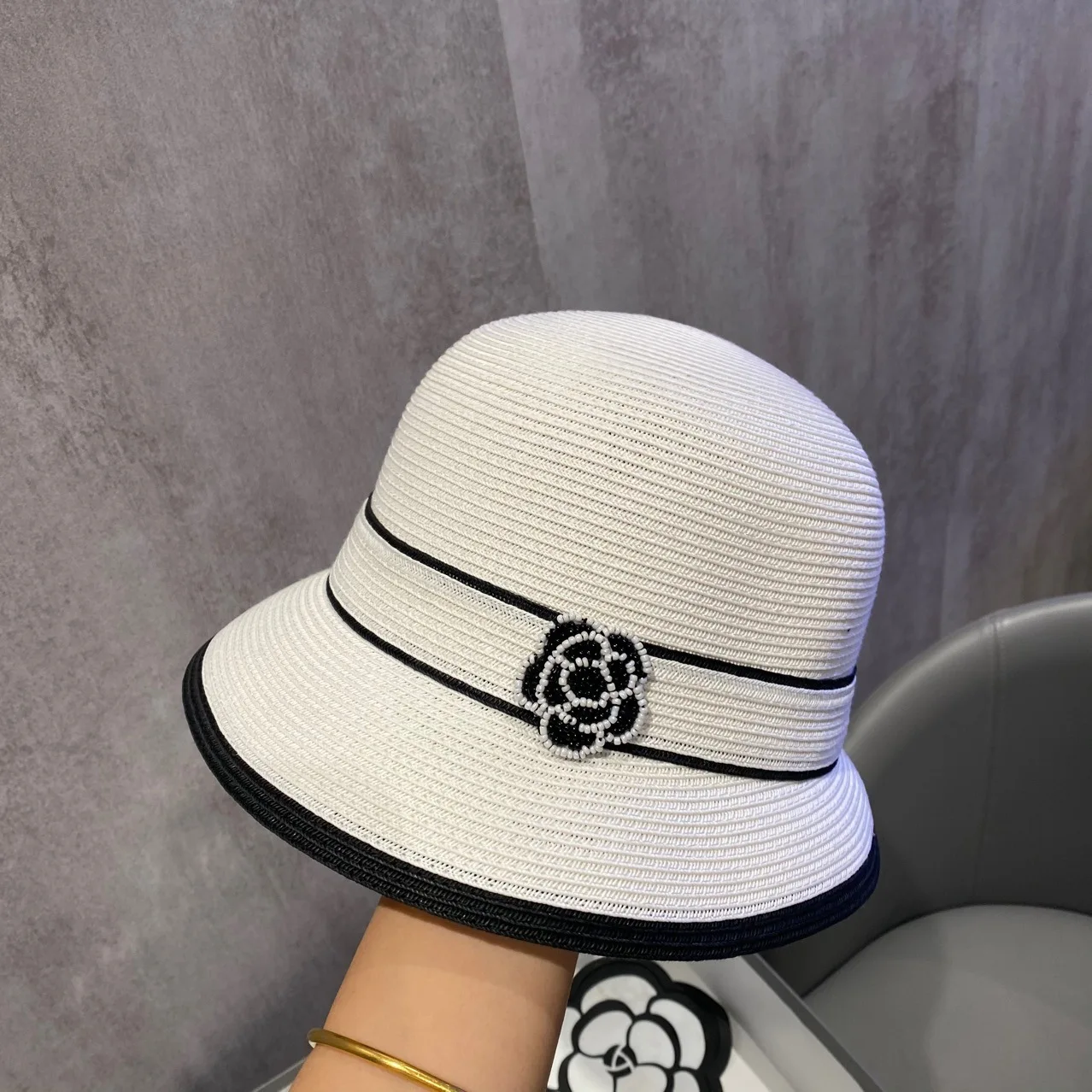 Straw Hat Mountain Camellia Black and White Pearl Straw Weaving Fisherman Hat Fashion Women\'s Summer Sunscreen Straw Hat