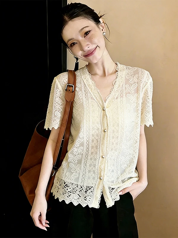 

Женская блузка больших размеров с кружевной отделкой, скрывающая живот, в корейском стиле, повседневная, модная, с коротким рукавом, для офиса и на каждый день
