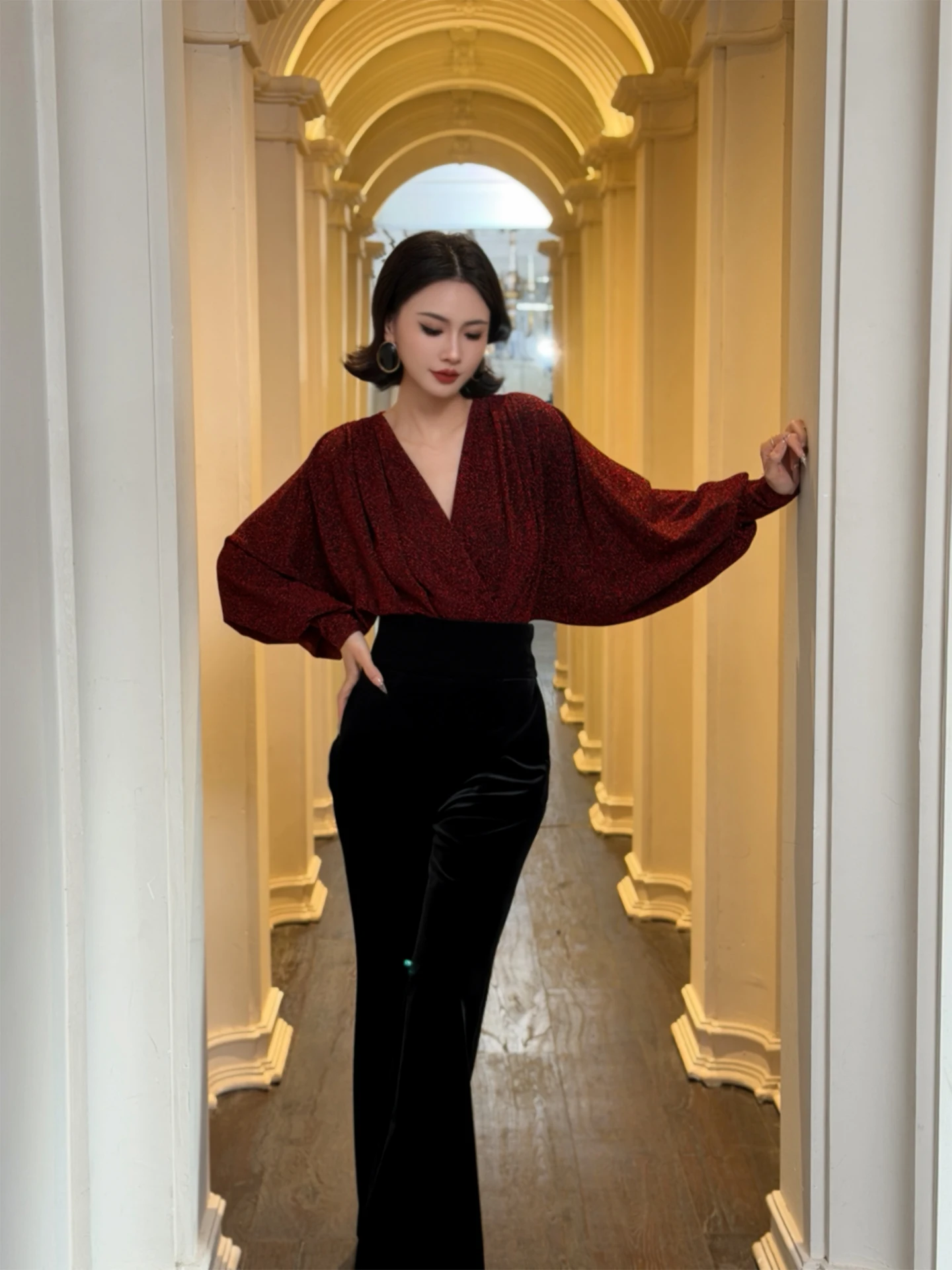 

LYXJ Red Ruby Spring 2026 Women's irt Top Luxury Sensation Onesie Casual Loose Fit Polyester Long Sve ort Length