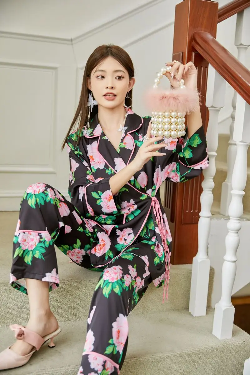 

Satin Women Pajamas Set Silk Floral Print Sleepwear 2 Pieces Long Sleeve Top and Bottom Set Casual Homewear Office Lady Suits